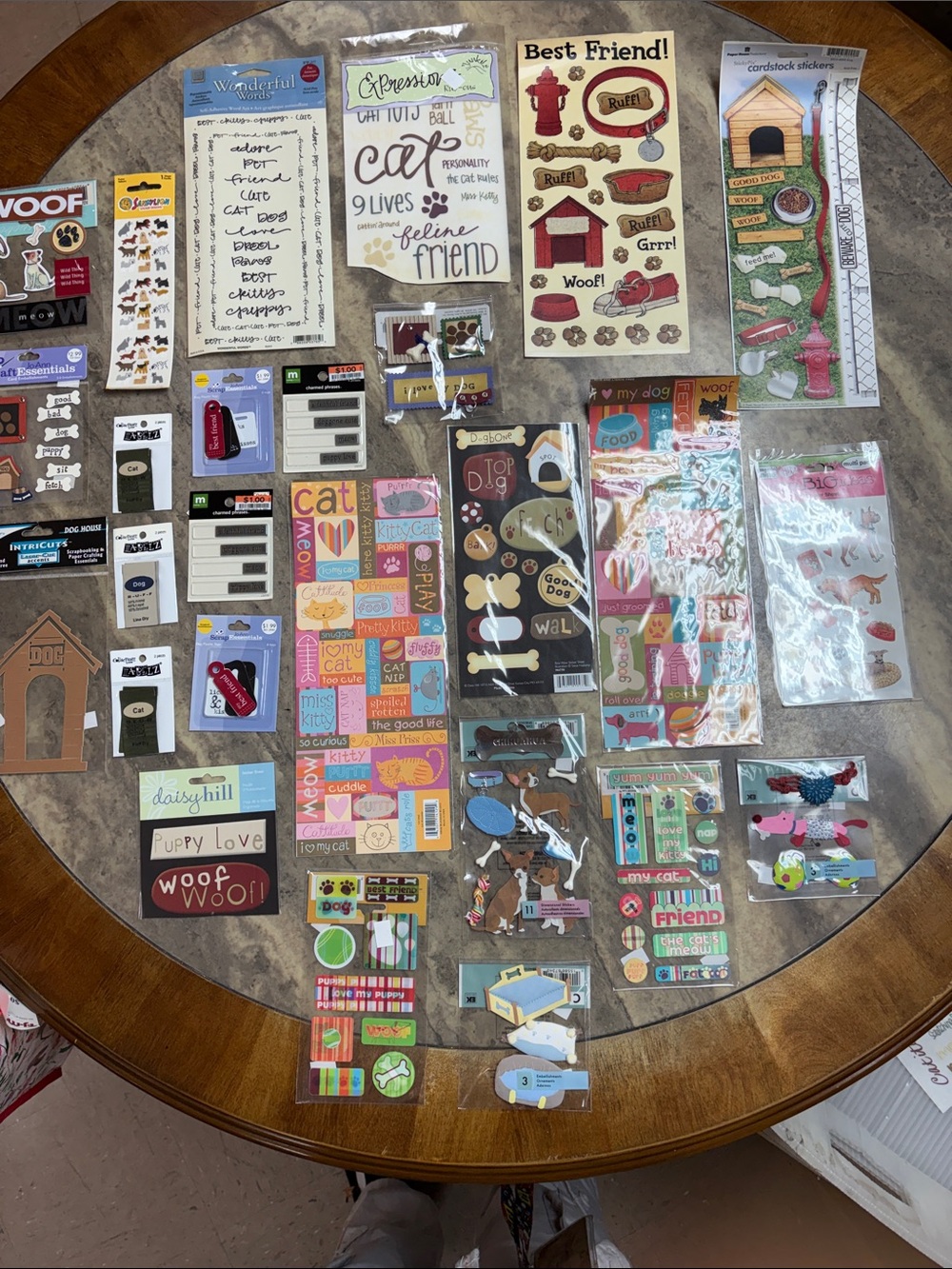 Scrapbooking Assorted Pet-Themed Sticker Pack - Multi-Color lot 42